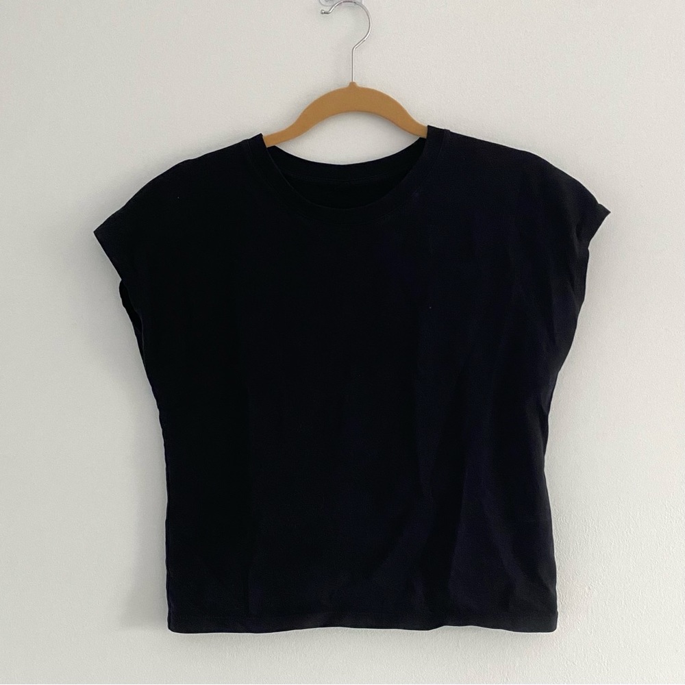 Uniqlo Top - Picture 1 of 3
